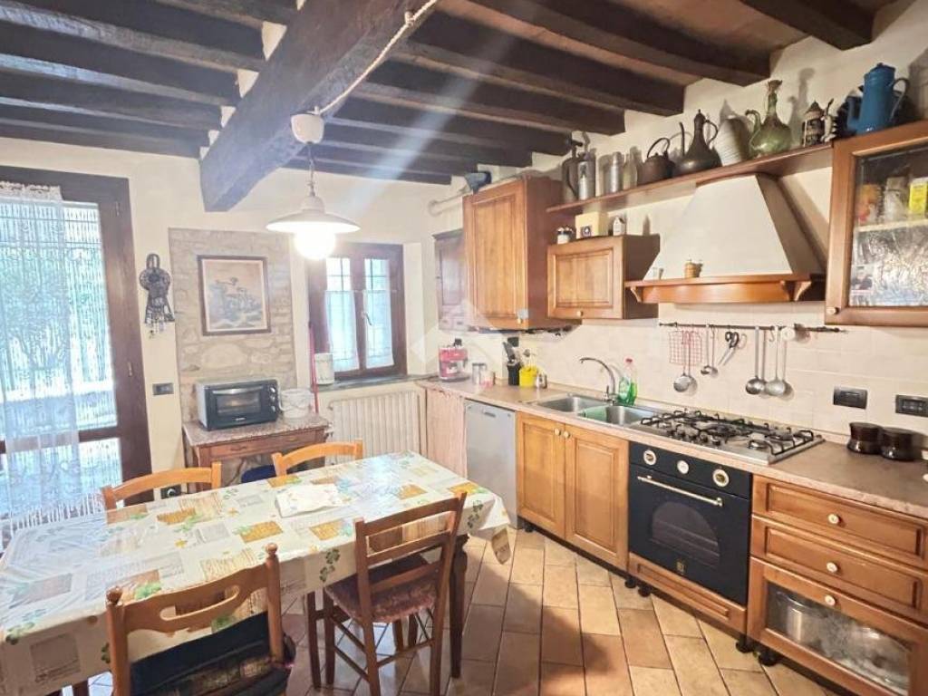 Rustico / casale a Quattro castella in Via C. Marx, 73 - Foto 5