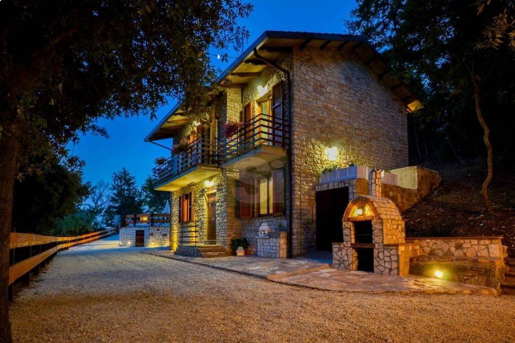 Villa a Spello in Via della Sportella - Foto 2