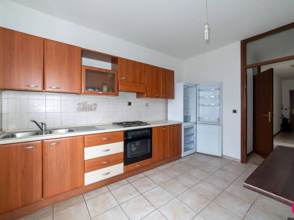 Appartamento a Porcia in Via Alessandro Volta - Foto 3