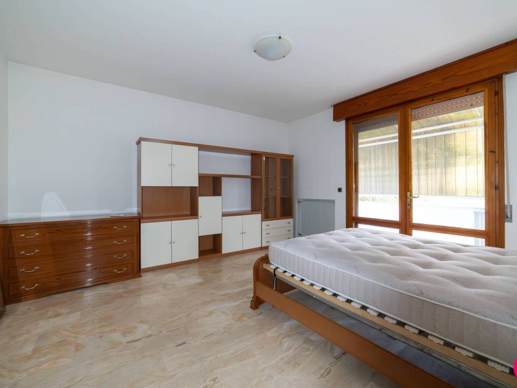 Appartamento a Porcia in Via Alessandro Volta - Foto 4