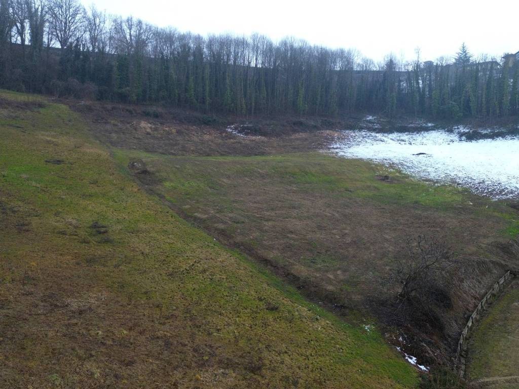 Terreno a Monforte d'alba in Via Alba - Foto 2