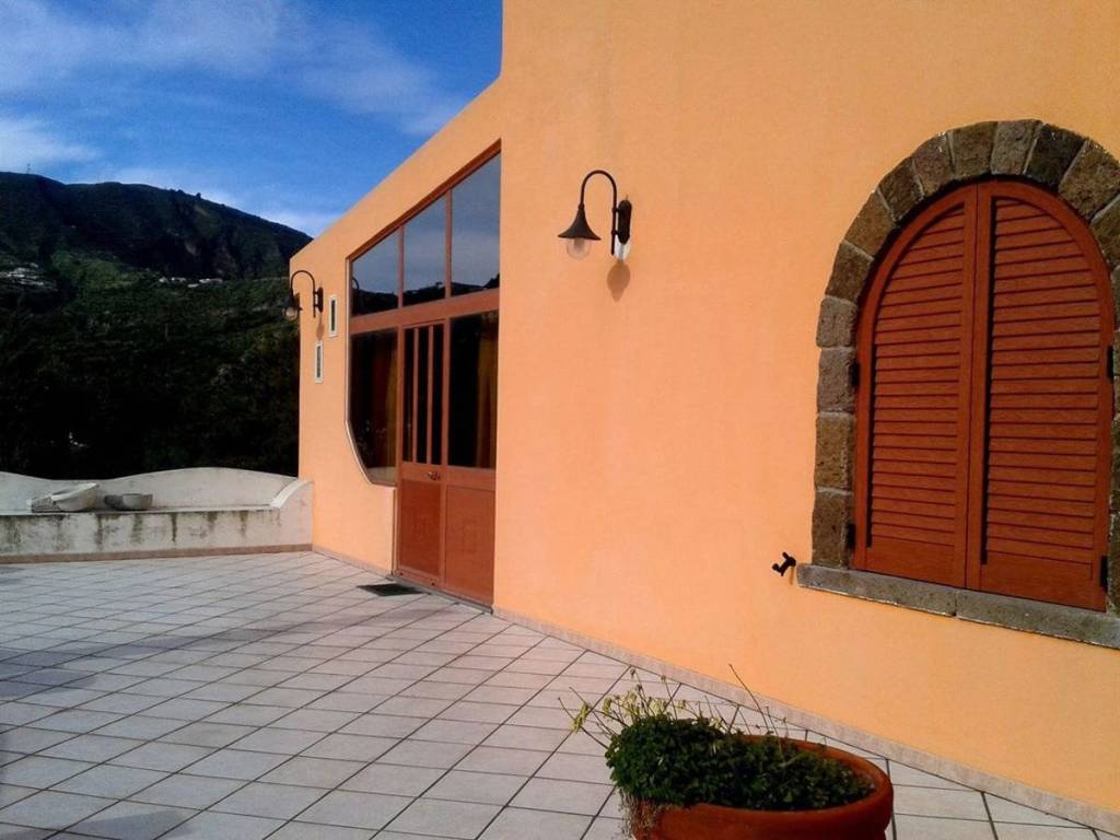 Villa a Lipari in Via Zinzolo - Foto 2