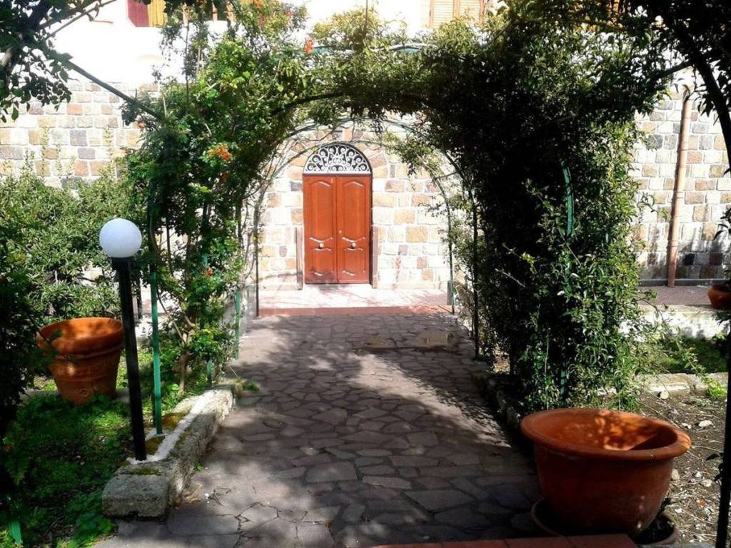 Villa a Lipari in Via Zinzolo - Foto 5