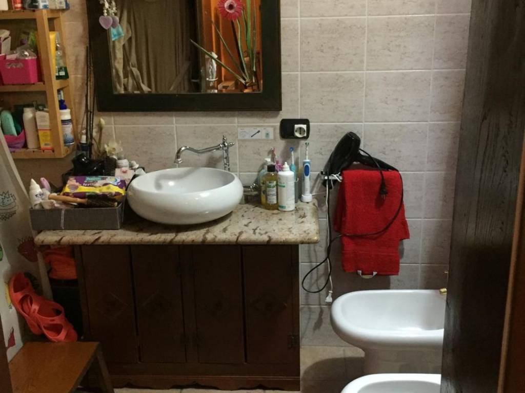 Attico / mansarda a Borgomanero in Viale John Fitzgerald Kennedy - Foto 5