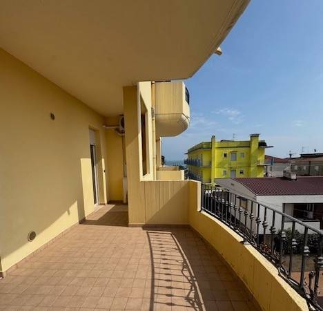 Appartamento a Tortoreto in Via Edmondo De Amicis - Foto 3