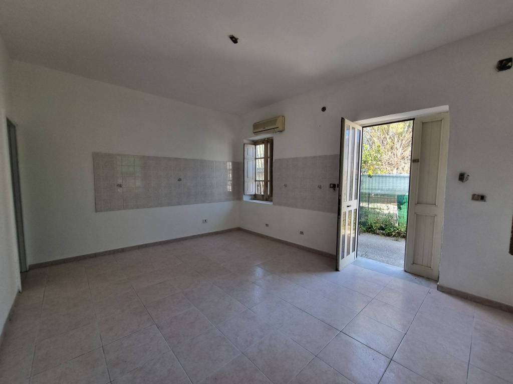 Appartamento a Messina in via dei due mari - Foto 4