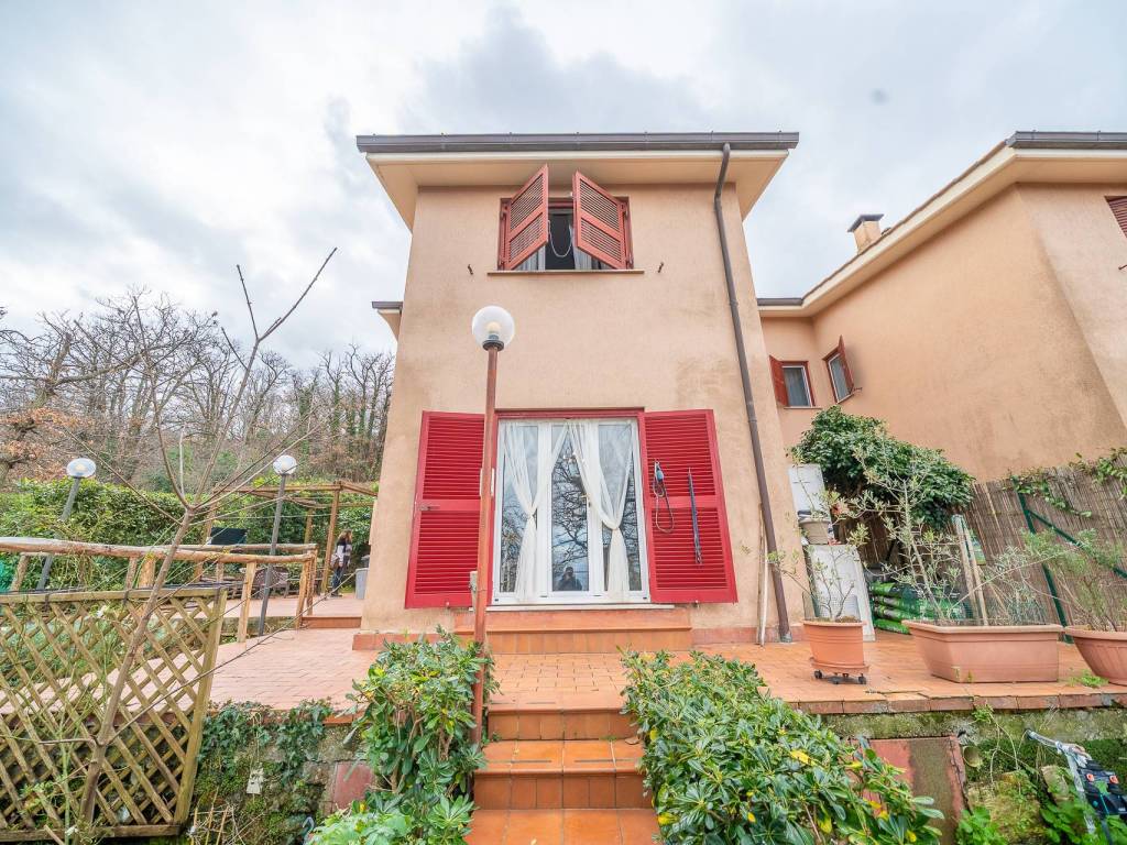 Villa a Monte porzio catone in Largo dei Furii - Foto 2