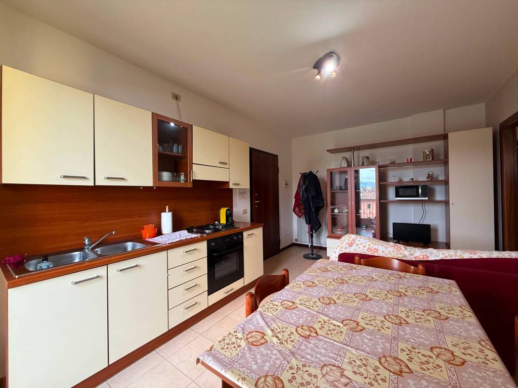 Appartamento a Montecchio maggiore in Via Alcide De Gasperi - Foto 3