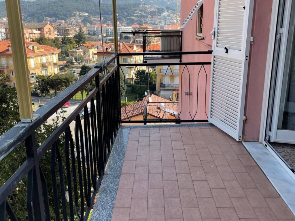 Appartamento a Andora in Via del Poggio - Foto 2