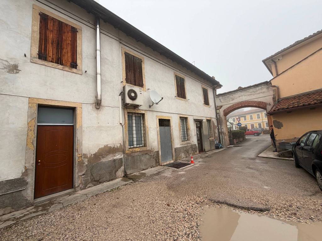 Appartamento a Verona in Via Scuderlando, 284 - Foto 2