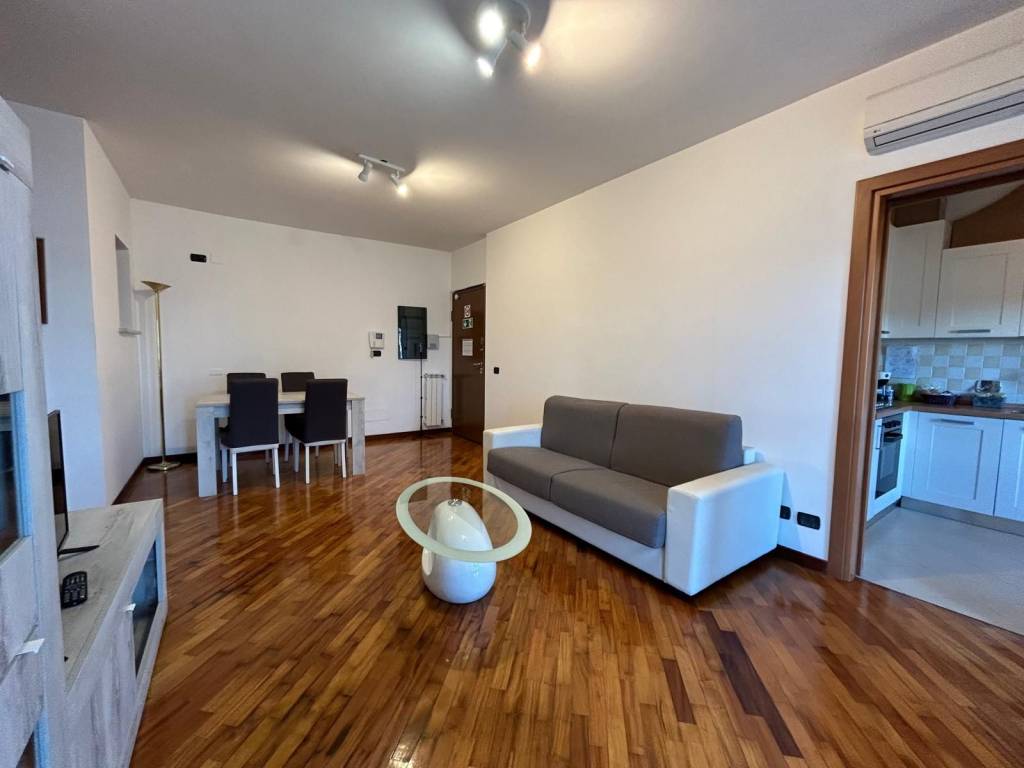 Appartamento a Fiumicino in Via del Perugino - Foto 5