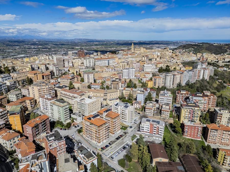Appartamento a Chieti in Via Martiri Lancianesi - Foto 4