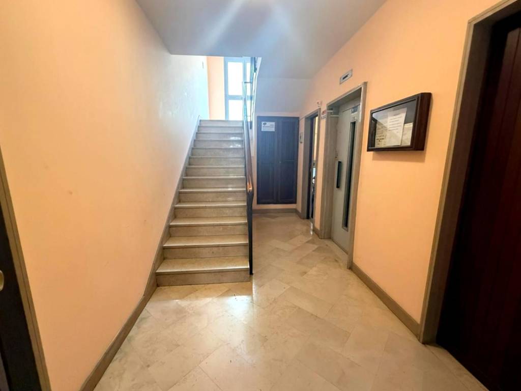 Appartamento a Pinerolo in Via Bruno Buozzi, 11 - Foto 2