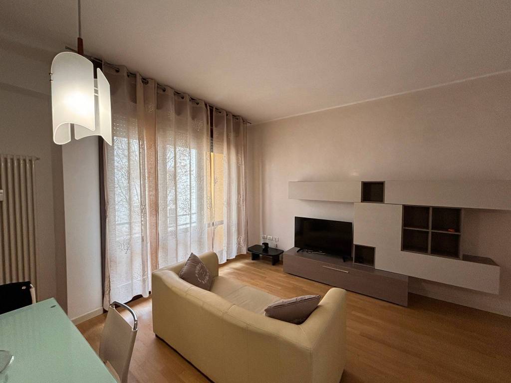 Appartamento a Verona in Via Adigetto - Foto 2