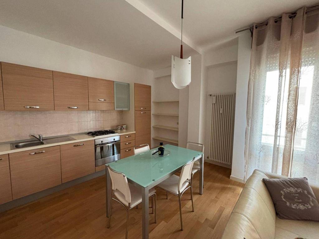 Appartamento a Verona in Via Adigetto - Foto 3