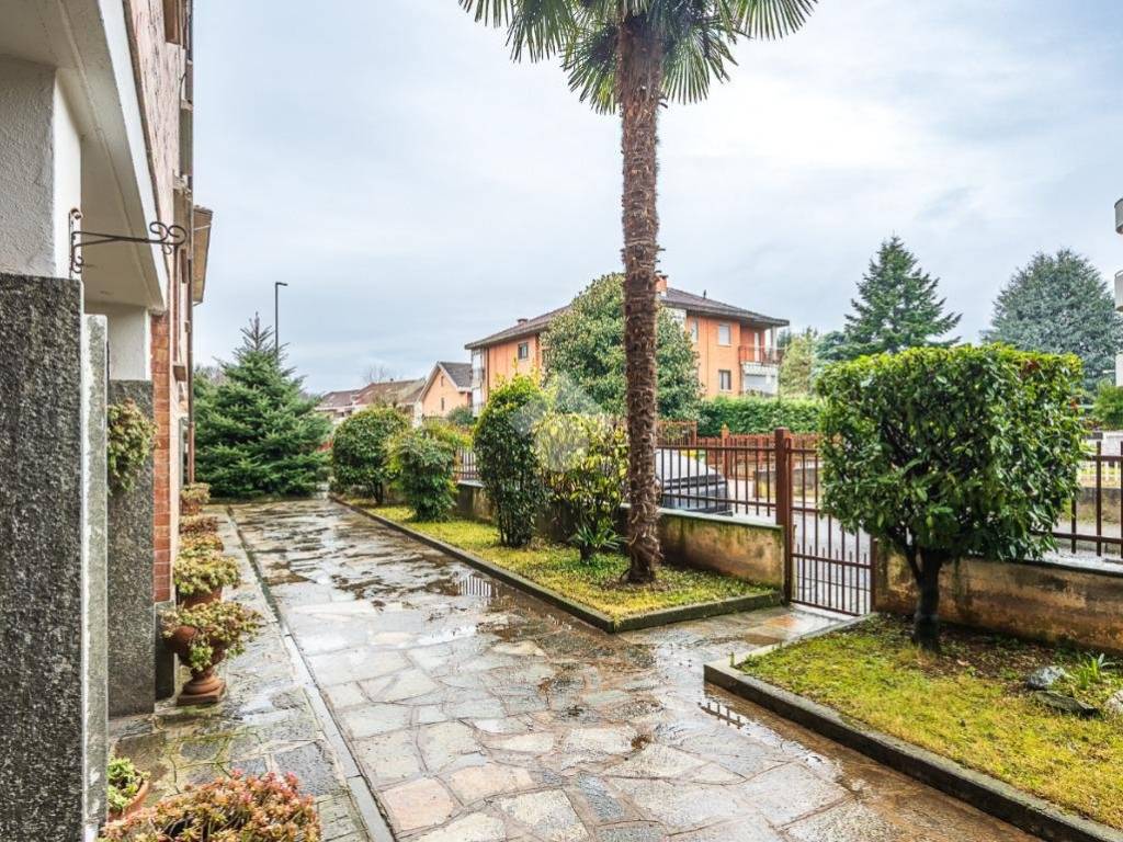 Appartamento a Venaria reale in Via Aldo Picco - Foto 4