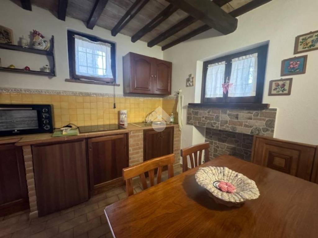 Casa indipendente a Bevagna in Via dei Forti - Foto 4