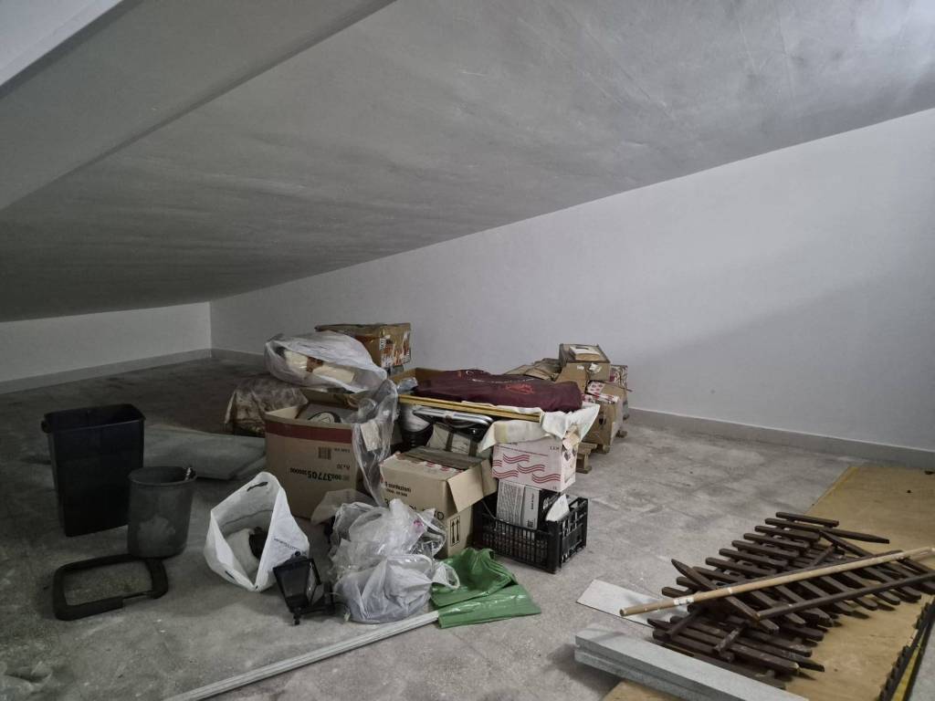 Box / garage a Bitonto in Via Cappuccini Traversa, 6 - Foto 3
