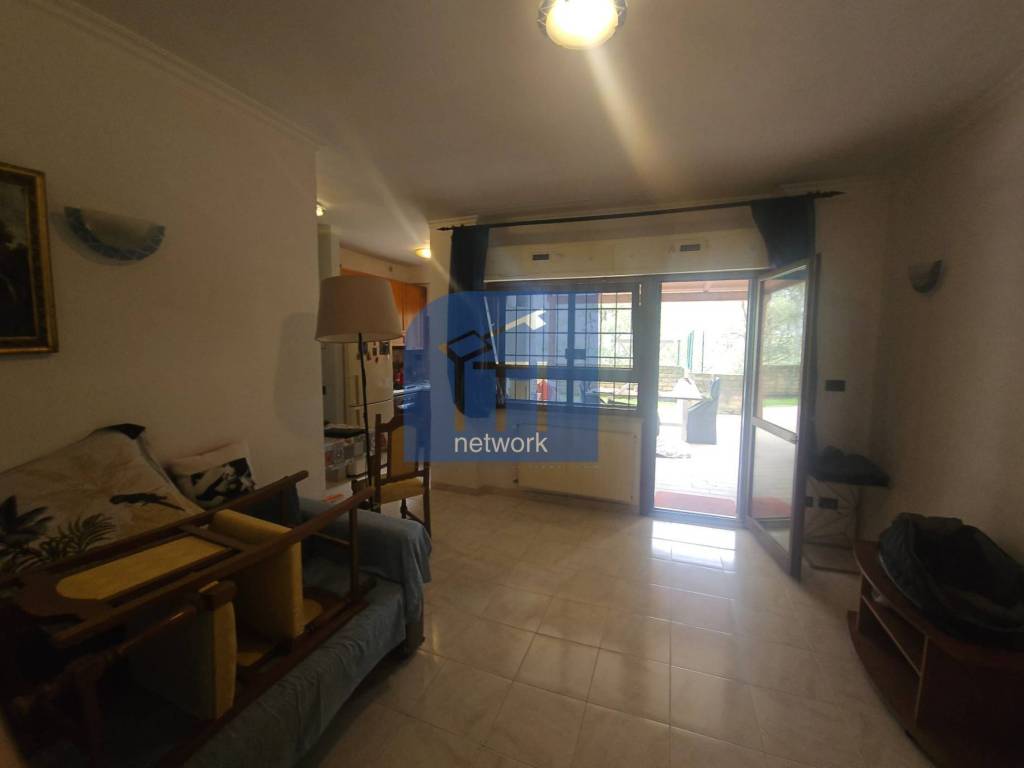 Appartamento a Pomezia in via delle arti - Foto 4