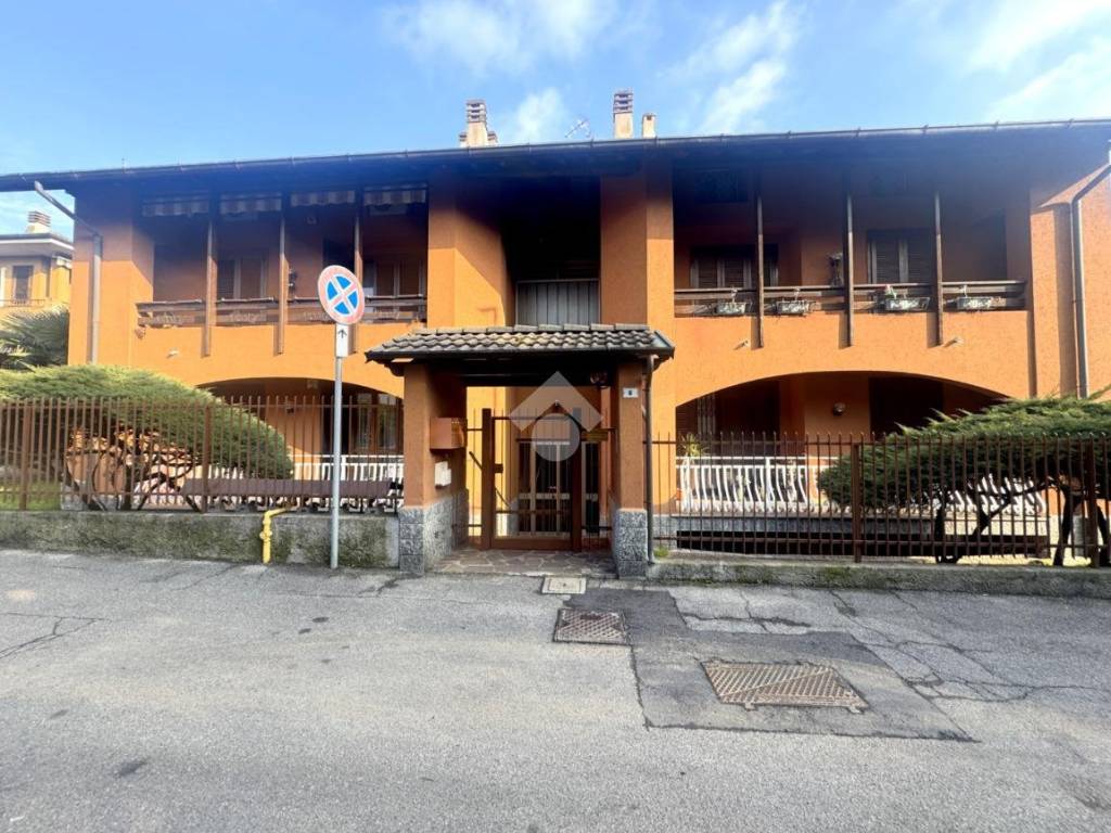 Appartamento a Cesate in Via oglio, 6 - Foto 2