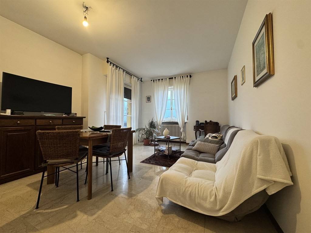 Appartamento a Abbadia lariana in Via per Linzanico, 9 - Foto 2