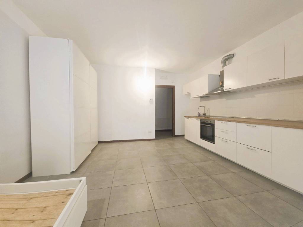 Appartamento a Binasco in Via Guglielmo Marconi - Foto 4