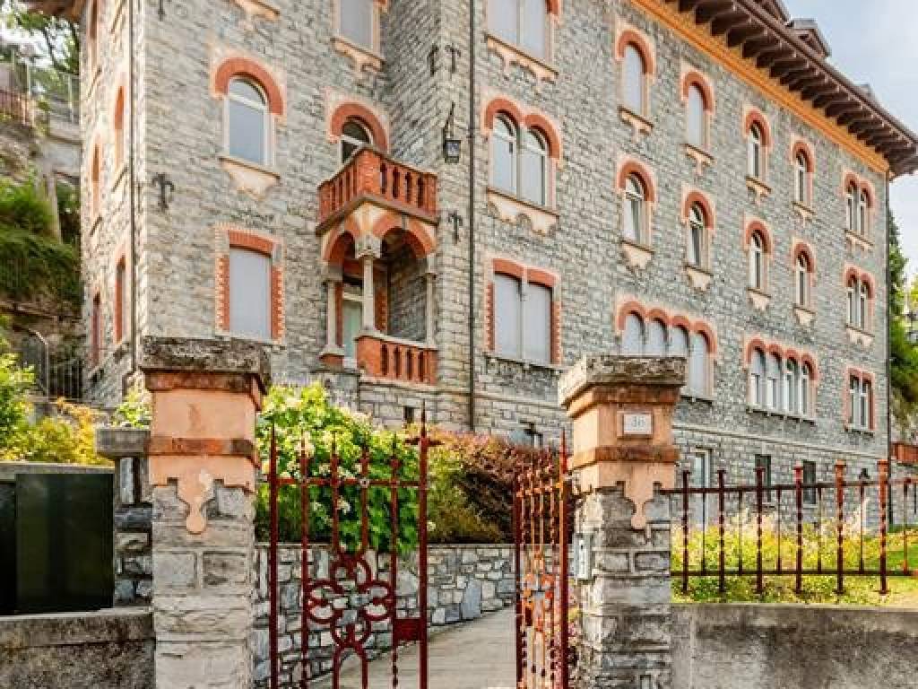 Appartamento a Menaggio in Via Luigi Cadorna - Foto 2