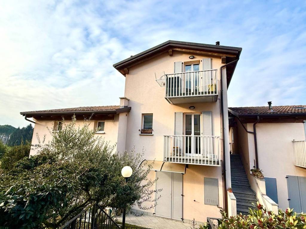 Appartamento a Colico in Via Perlino - Foto 5