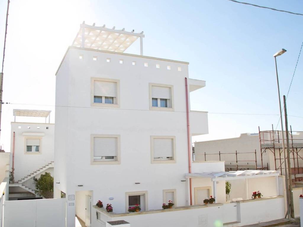 Appartamento a Castrignano del capo in Via Quinto Ennio - Foto 2