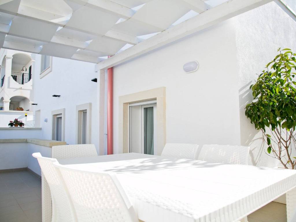 Appartamento a Castrignano del capo in Via Quinto Ennio - Foto 5