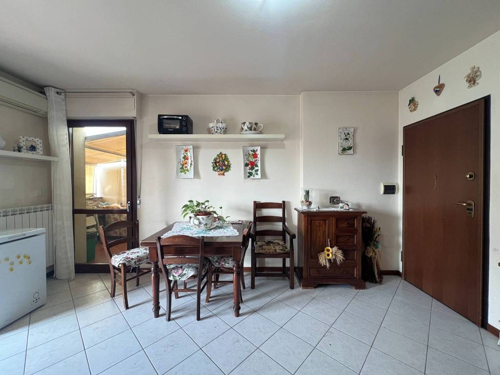 Appartamento a Prato in Via Gianni Rodari - Foto 2