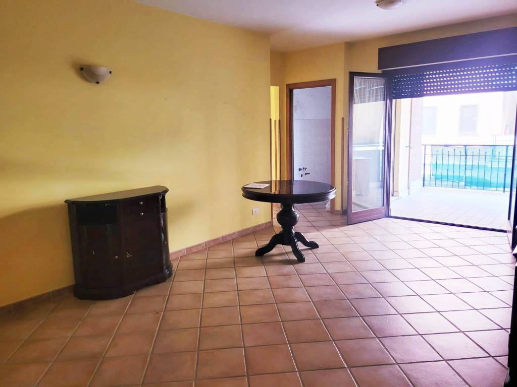 Appartamento a Monterotondo in Via Carso - Foto 3