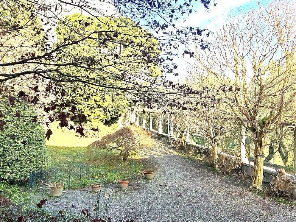 Villa a Griante in Via San Martino - Foto 2