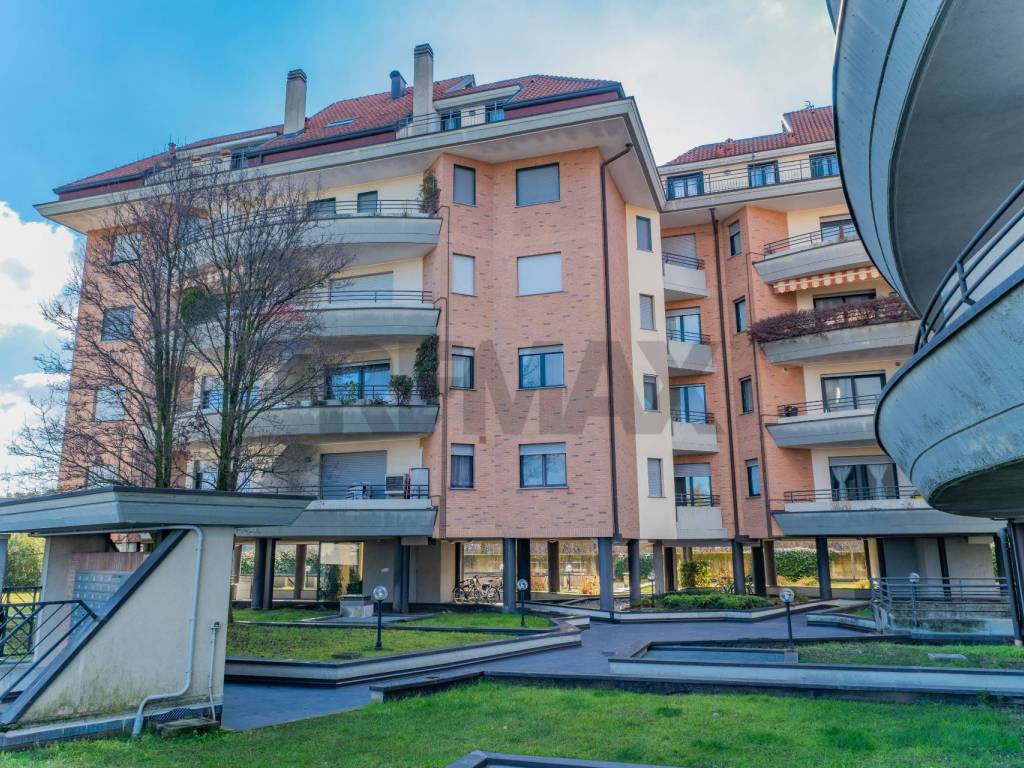 Appartamento a Busto arsizio in Corso Sempione, 165 - Foto 2