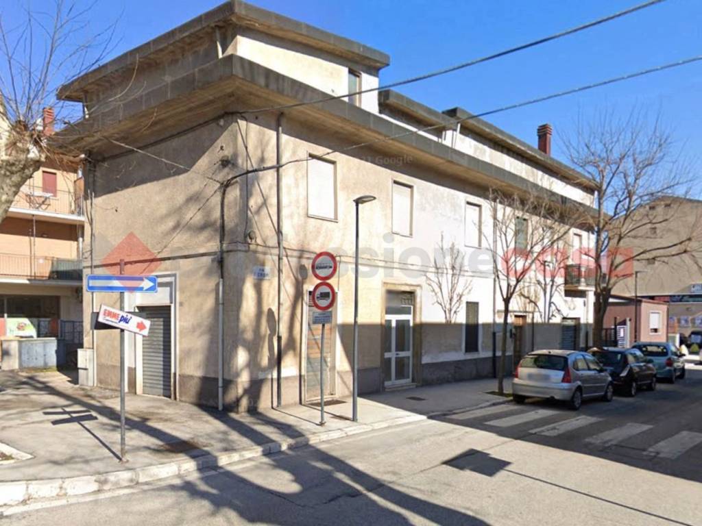 Casa indipendente a Avezzano in Via Crispi, 1 - Foto 2