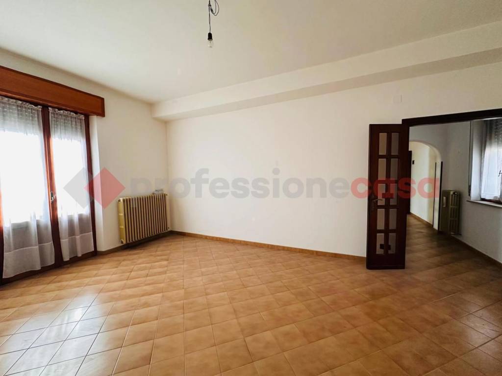 Casa indipendente a Avezzano in Via Crispi, 1 - Foto 3