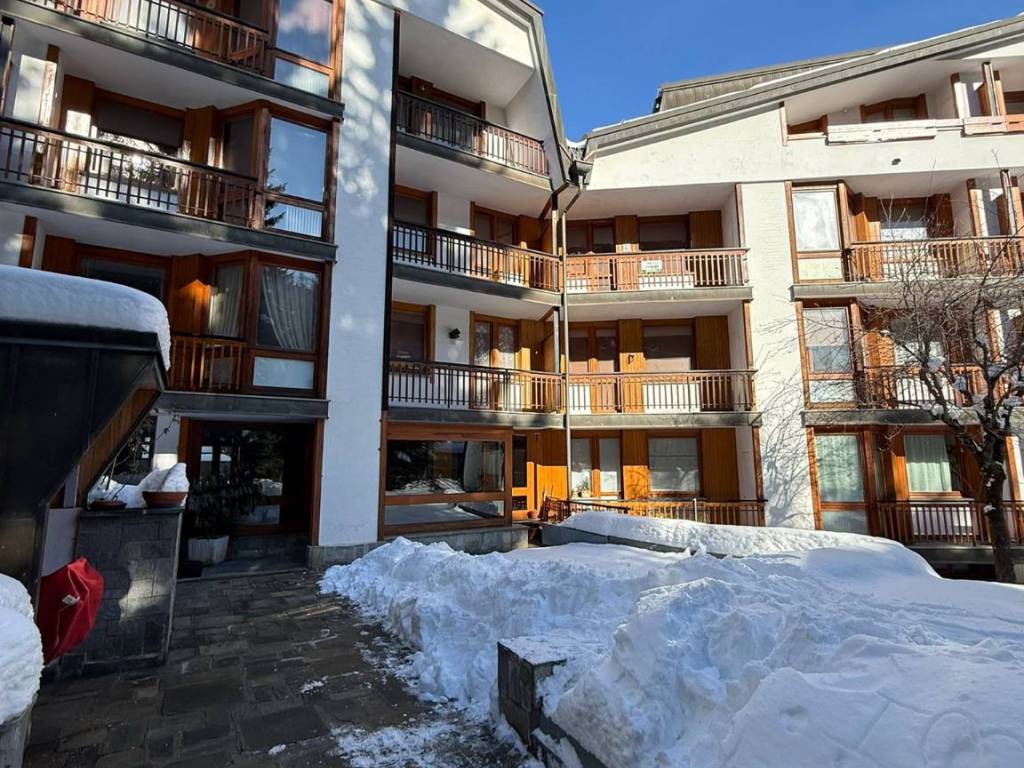 Appartamento a Bardonecchia in Via Giuseppe Verdi, 7 - Foto 4