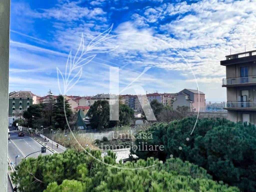 Appartamento a Savona in Corso Viglienzoni - Foto 3