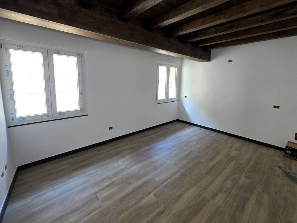 Appartamento a Genova in Vico delle Cavigliere, 19 - Foto 2