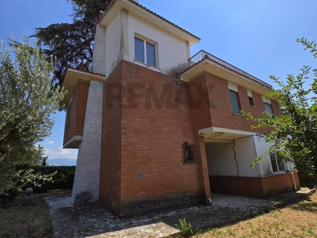 Villa a Velletri in VIA DEL FORMELLO, 141 - Foto 4