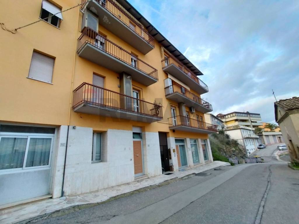 Immobile a Magione in Via Giuseppe Garibaldi, 107 - Foto 2