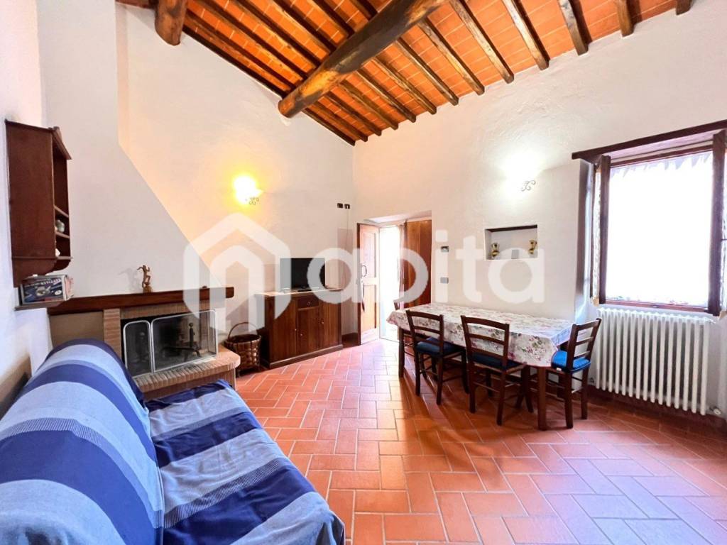 Appartamento a Montevarchi in via di noferi - Foto 2