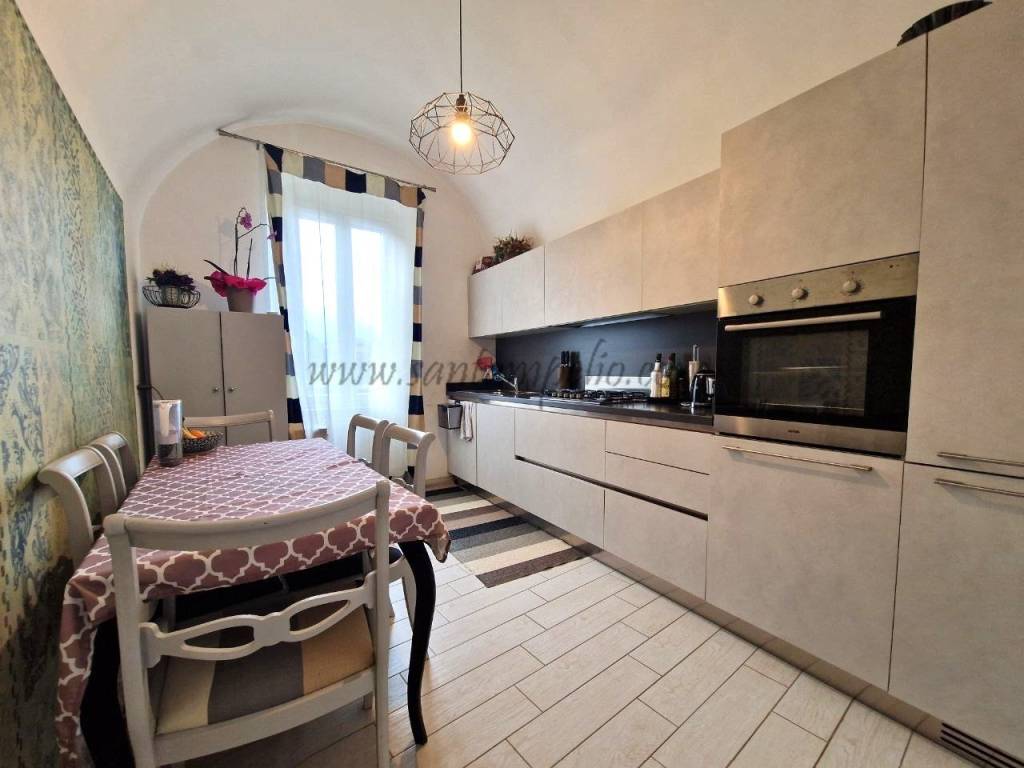 Appartamento a Vallecrosia in Piazza Giuseppe Verdi, 2 - Foto 5