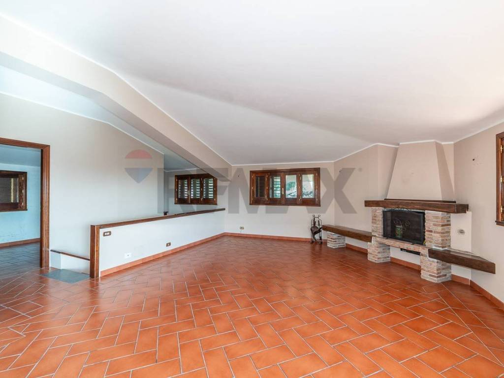 Appartamento a Tremestieri etneo in Largo Madonna della Pace, 1 - Foto 3