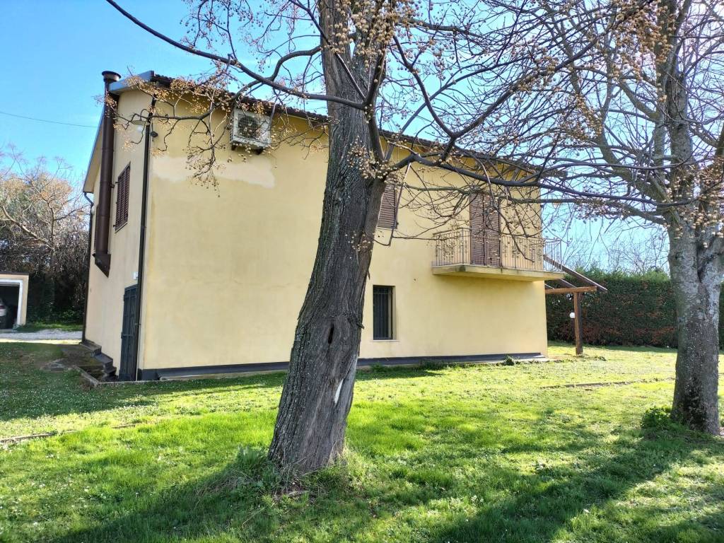 Rustico / casale a Osimo in Via Croce del Monte - Foto 2