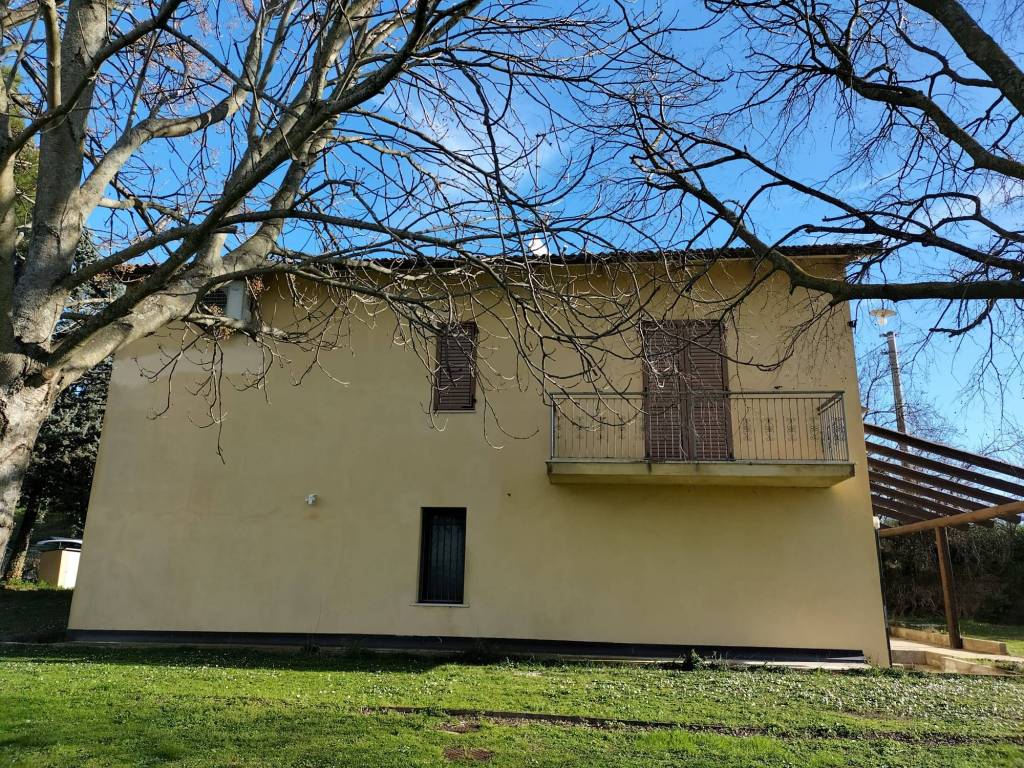 Rustico / casale a Osimo in Via Croce del Monte - Foto 4