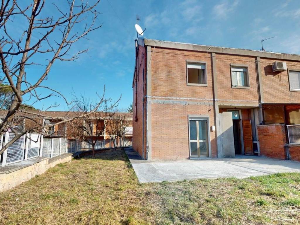 Casa indipendente a Giano dell'umbria in Villaggio Enel - Foto 3