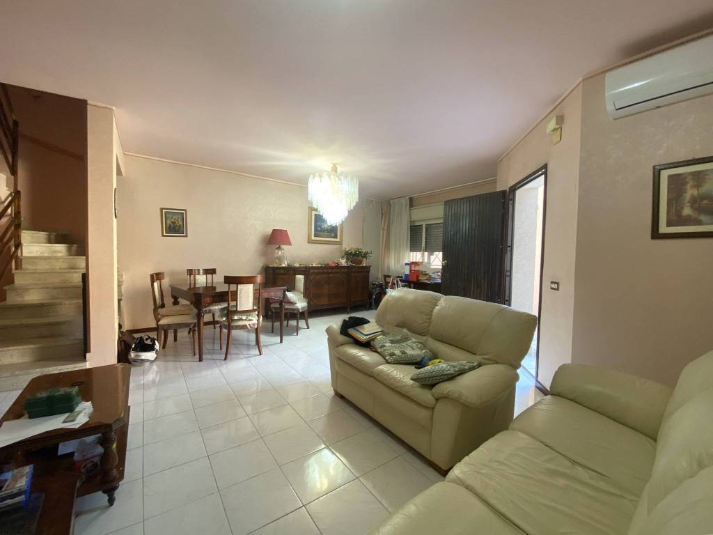 Villa a Catania in Via Sebastiano Catania, 284 - Foto 5