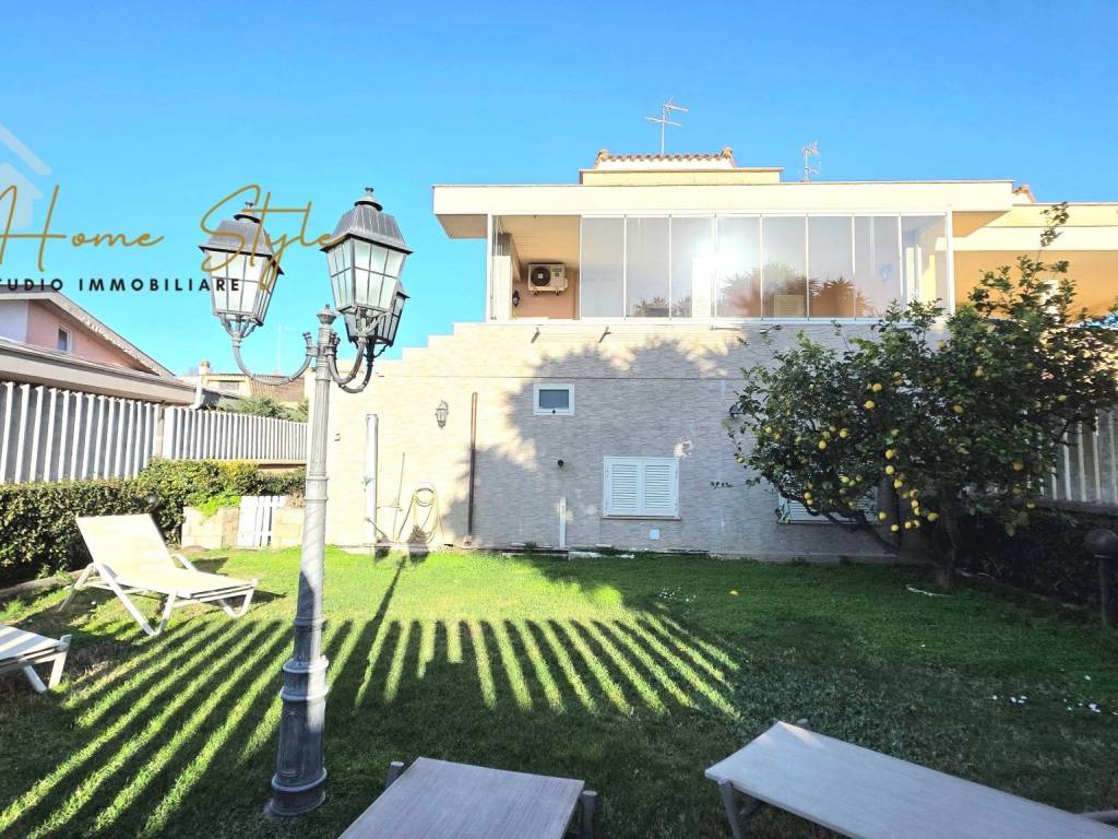 Villa a Ladispoli in Viale Georgia - Foto 4