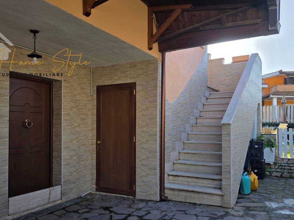 Villa a Ladispoli in Viale Georgia - Foto 5